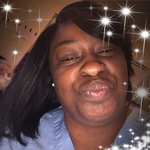 Meet your Posher, Yvette